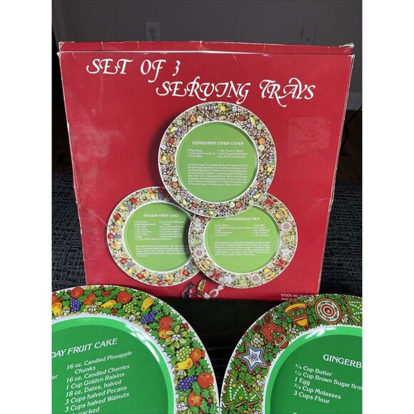 Set of 3 Vintage 1985 House of Lloyd 10" Round Tin Christmas Recipe Serving Tray - Picture 5 of 7